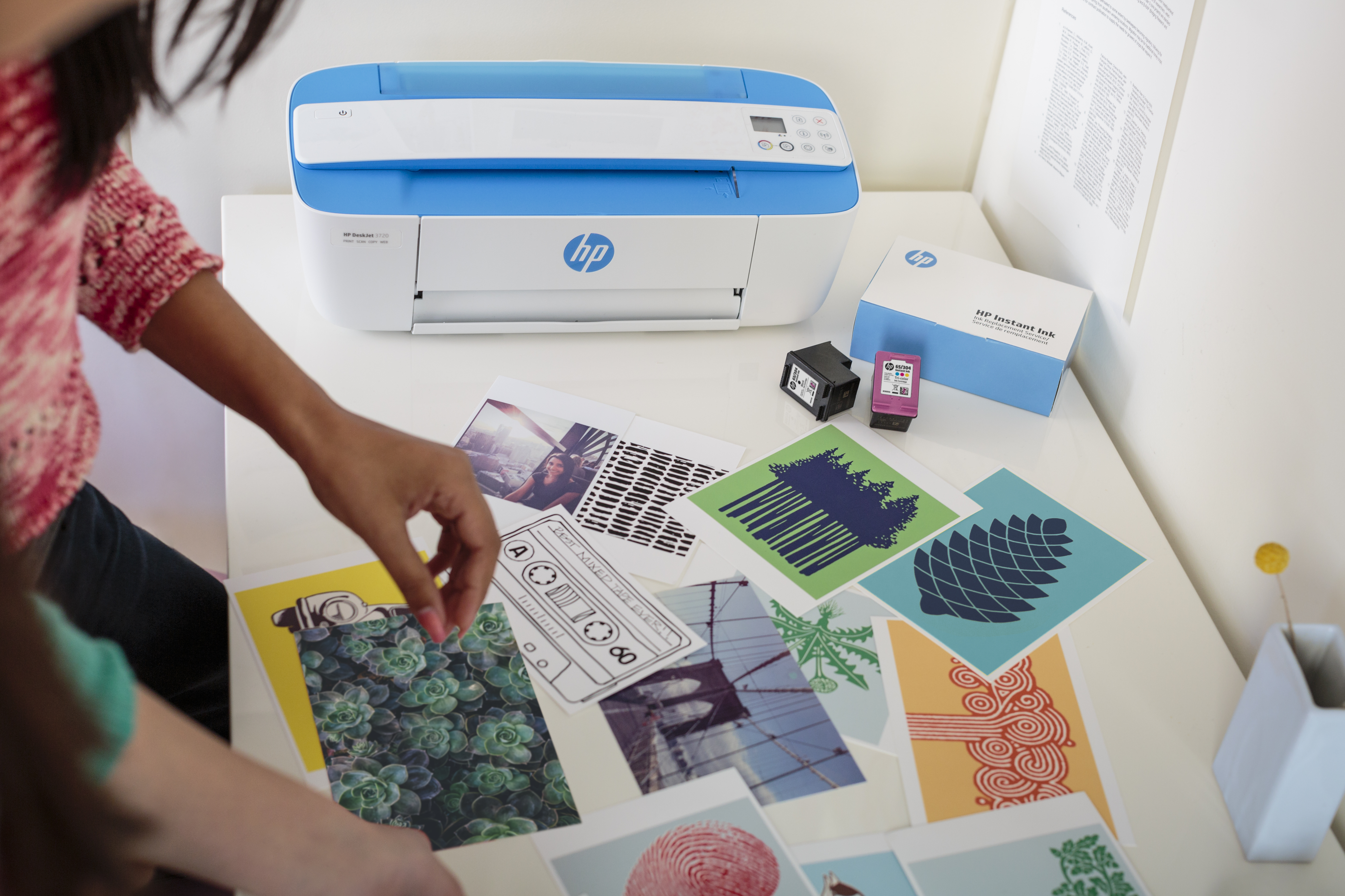 HP DeskJet 3720 Thermal Inkjet A4 4800 x 1200 DPI 8 Seiten pro Minute WLAN